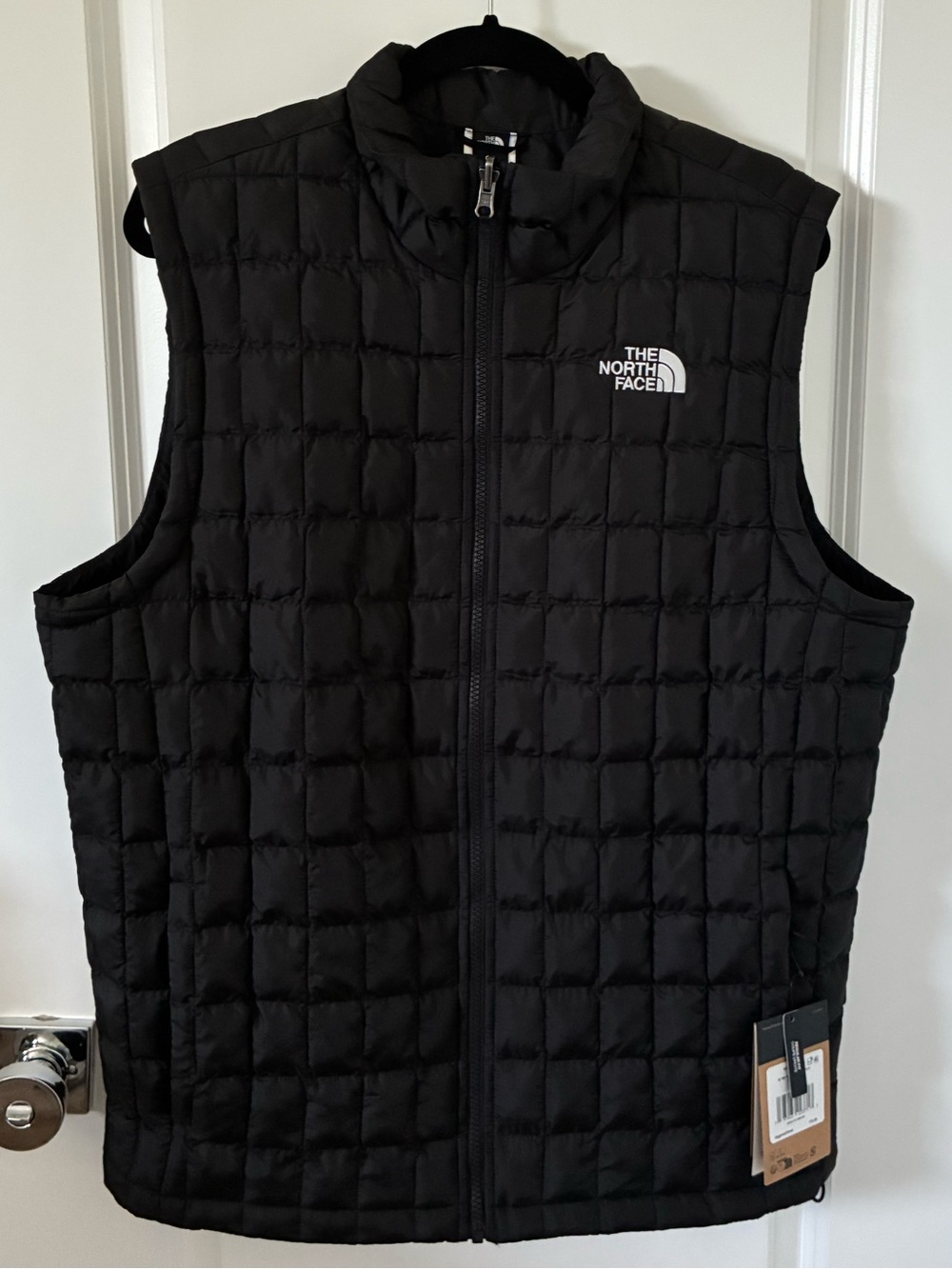 North Face Black Thermoball Vest - Large